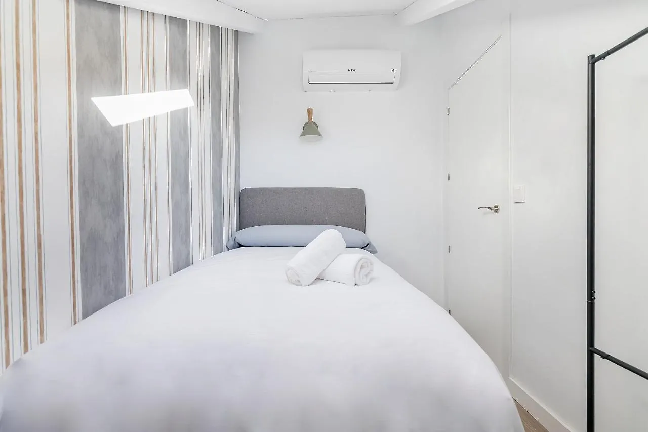 Bhost - Regina VII Apartment Cordoba Spain